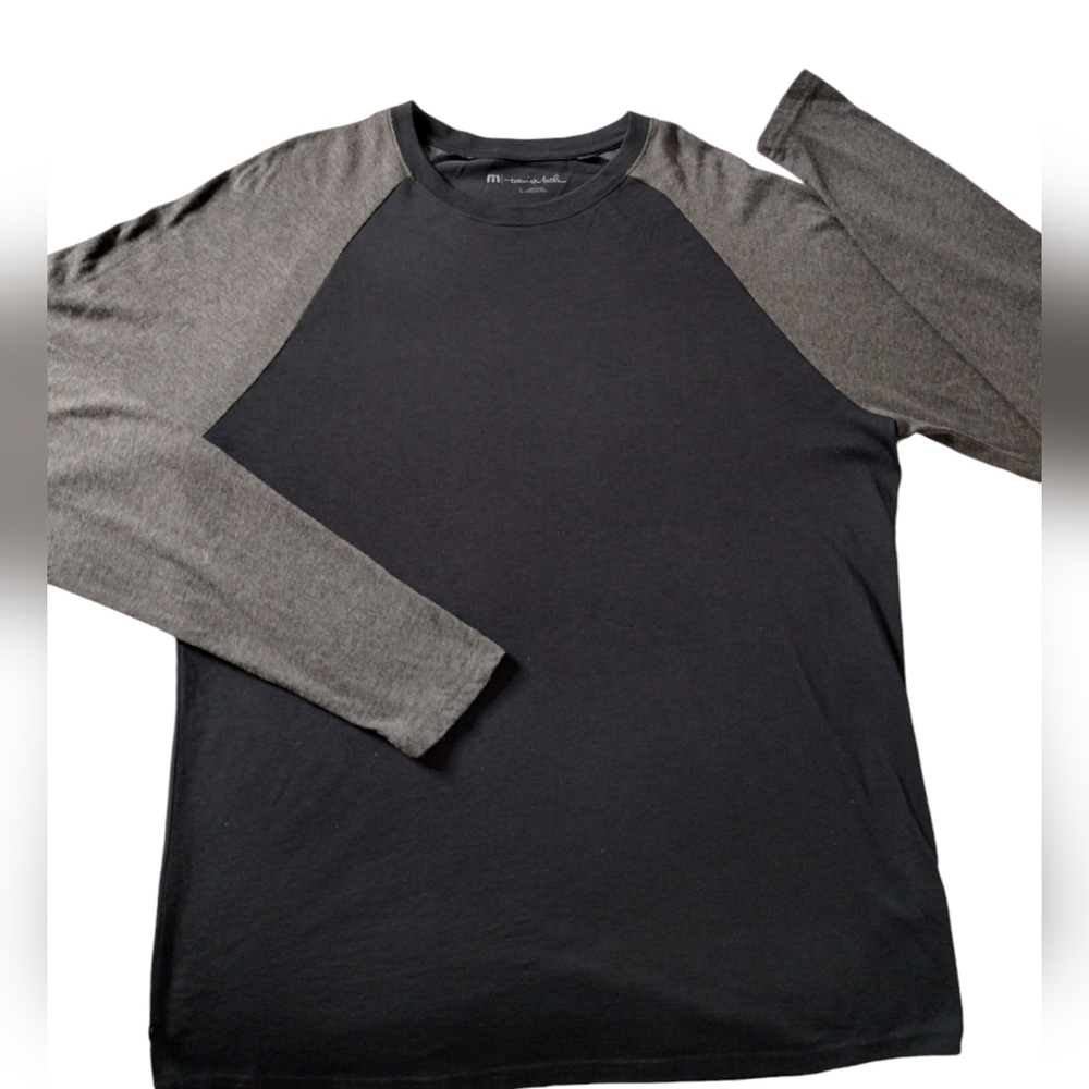 Travis Mathew Mens L BLK Baseball Jersey Long Sleeve T-Shirt Athleisure Athletic
